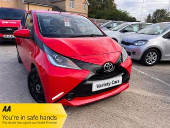 Toyota AYGO X-Play VVT-I 1