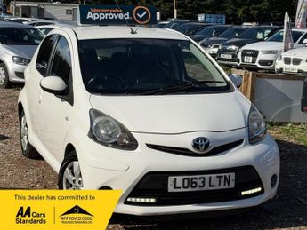 Toyota AYGO Move With Style Vvt-i Semi-auto 1