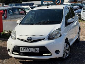 Toyota Aygo Move With Style Vvt-i Semi-auto 1