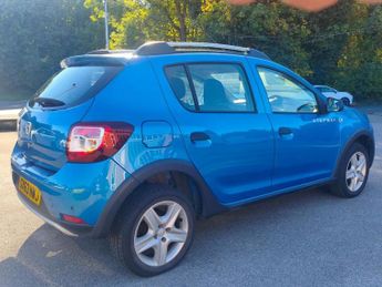 Dacia Sandero 2014 (63) Dacia Sandero Stepway Laureate TCe - Petrol Manual SUV
