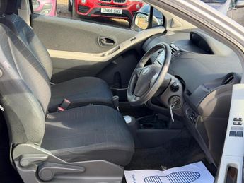 Toyota Yaris T3 Semi-auto 1.3