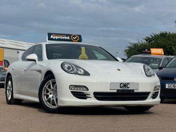 Porsche Panamera 3.0 V6 Hatchback 3.6