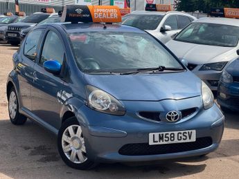 Toyota AYGO 1.0 Vvt-i Blue Hatchback 1