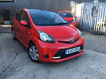 Toyota AYGO VVT-I Move With Style 1