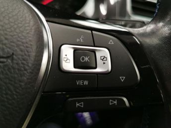 Volkswagen E-golf 35.8kWh e-Golf (136 ps) - DAB - USB AUDIO - SPLIT FOLDING REAR S