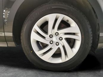 Land Rover Range Rover Evoque 2.0 D150 R-Dynamic S 4WD (150 ps) - NAV - LEATHER - ELECTRIC SEA