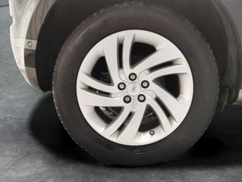 Land Rover Range Rover Evoque 2.0 D150 R-Dynamic S 4WD (150 ps) - NAV - LEATHER - ELECTRIC SEA