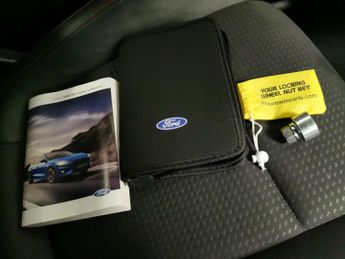 Ford Focus 1.0T EcoBoost ST-Line X (125 ps) - FORD SYNC3 - BLUETOOTH - PADD