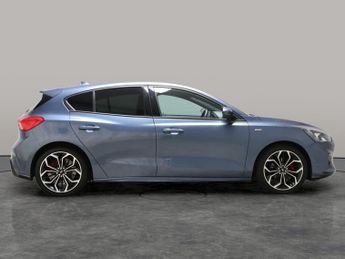 Ford Focus 1.0T EcoBoost ST-Line X (125 ps) - BLUETOOTH - PADDLE SHIFT - PA