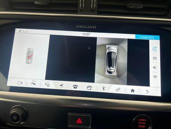 Jaguar I-PACE 400 90kWh HSE 4WD (400 ps) - LED - MERIDIAN AUDIO - NAV