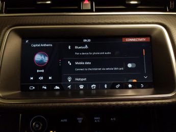 Land Rover Range Rover Evoque 2.0 D150 S 4WD (150 ps) - NAV - HEATED LEATHER - WIFI