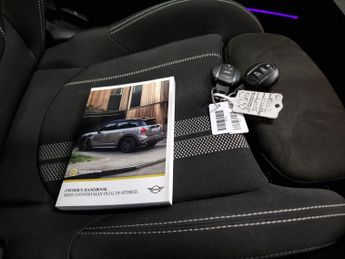 Mini Countryman 1.5 10kWh Cooper SE Sport Plug-in ALL4 (224 ps) - CARPLAY - NAV