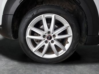 Mini Countryman 1.5 10kWh Cooper SE Sport Plug-in ALL4 (224 ps) - CARPLAY - NAV