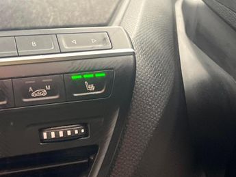 BMW i3 42.2kWh S (184 ps) - CARPLAY - LED - HEATED SEATS