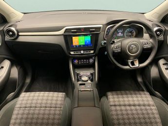 MG MG ZS 44.5kWh Excite (143 ps) - LANE DEPARTURE  - BLUETOOTH - DRIVING 