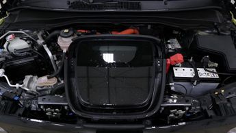 Honda Honda E 35.5kWh Advance (17in Alloy) (154 ps) - HEATED STEERING - LANE D