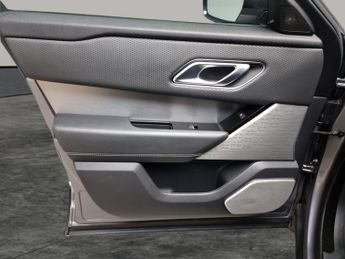Land Rover Range Rover Velar 2.0 P250 R-Dynamic SE 4WD (249 ps) - REVERSE CAM - NAV - LEATHER