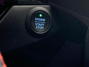 Ford Kuga 2.5 EcoBoost Duratec 14.4kWh ST-Line Plug-in CVT (225 ps) - PARK