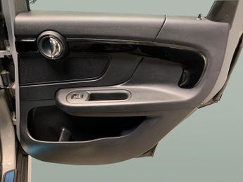 Mini Countryman 1.5 10kWh Cooper SE Classic Plug-in ALL4 (222 ps) - CARPLAY - LE