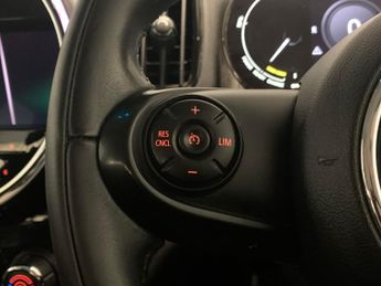 Mini Countryman 1.5 10kWh Cooper SE Classic Plug-in ALL4 (222 ps) - CARPLAY - LE