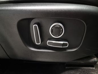 Land Rover Discovery Sport 1.5 P300e 12.2kWh R-Dynamic S Plug-in 4WD (309 ps) - 360 CAM - L
