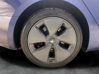 Tesla Model 3 (Dual Motor) Long Range 4WDE (346 ps) - AUTO PARK - LED - REVERS