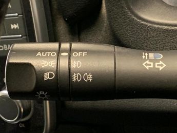 Nissan Leaf 40kWh Acenta (150 ps) - AIR CON - KEYLESS START - DAB