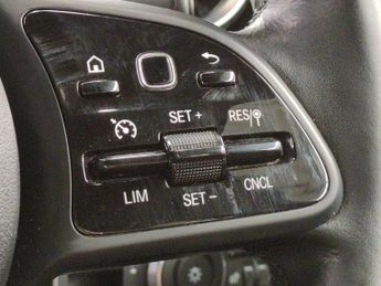 Mercedes-Benz A Class 1.5 A180d SE 7G-DCT (116 ps) - CRUISE - PADDLE SHIFT - DRIVING M