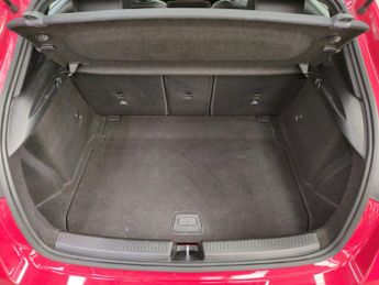 Mercedes-Benz A Class 1.5 A180d SE 7G-DCT (116 ps) - CRUISE - PADDLE SHIFT - DRIVING M
