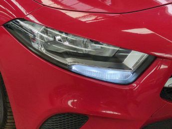 Mercedes-Benz A Class 1.5 A180d SE 7G-DCT (116 ps) - CRUISE - PADDLE SHIFT - DRIVING M