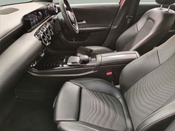 Mercedes-Benz A Class 1.5 A180d SE 7G-DCT (116 ps) - CRUISE - PADDLE SHIFT - DRIVING M