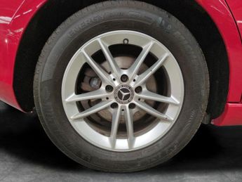 Mercedes-Benz A Class 1.5 A180d SE 7G-DCT (116 ps) - CRUISE - PADDLE SHIFT - DRIVING M