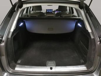 Audi A4 Avant 2.0 TDI 30 Technik S Tronic (136 ps) - BLUETOOTH - DRIVING MODES