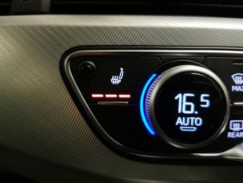 Audi A4 Avant 2.0 TDI 30 Technik S Tronic (136 ps) - BLUETOOTH - DRIVING MODES