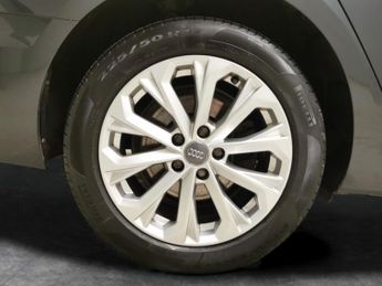 Audi A4 Avant 2.0 TDI 30 Technik S Tronic (136 ps) - BLUETOOTH - DRIVING MODES