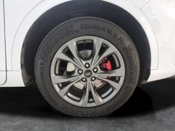 Ford Kuga 2.5 EcoBoost Duratec 14.4kWh ST-Line Plug-in CVT (225 ps) - AUTO