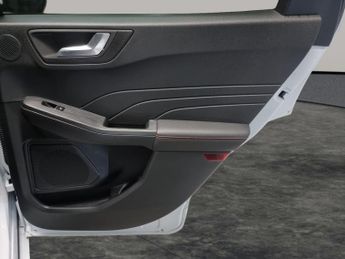 Ford Kuga 2.5 EcoBoost Duratec 14.4kWh ST-Line Plug-in CVT (225 ps) - AUTO