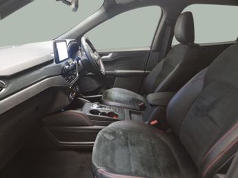 Ford Kuga 2.5 EcoBoost Duratec 14.4kWh ST-Line Plug-in CVT (225 ps) - AUTO