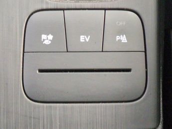 Ford Kuga 2.5 EcoBoost Duratec 14.4kWh ST-Line Plug-in CVT (225 ps) - AUTO