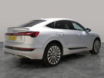 Audi e-tron 55 S line Sportback quattro 95kWh (408 ps) - MMI NAV PLUS - LED