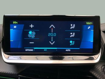 Peugeot E-2008 50kWh GT Premium (136 ps) - REVERSE CAM - ALCANTARA - NAV