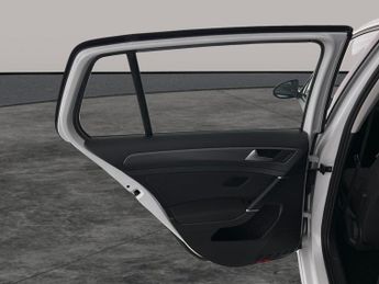 Volkswagen E-golf 35.8kWh e-Golf (136 ps) - CLIMATE CONTROL - DAB - USB AUDIO