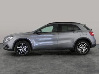 Mercedes-Benz GLA 1.6 GLA180 GPF Urban Edition 7G-DCT (122 ps) - KEYLESS-GO - BLUE