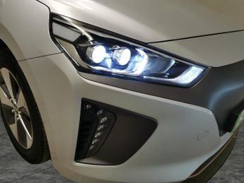 Hyundai Ioniq 28kWh Premium (120 ps) - REVERSE CAM - NAV - HEATED SEATS