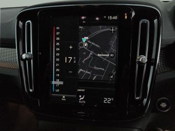 Volvo XC40 1.5h T5 Twin Engine Recharge 10.7kWh R-Design Plug-in (262 ps) -