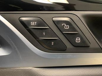 BMW iX3 80kWh Premier Edition (286 ps) - LEATHER - NAV - HEATED SEATS