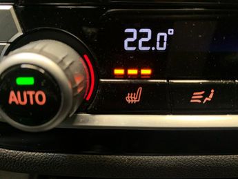 BMW iX3 80kWh Premier Edition (286 ps) - LEATHER - NAV - HEATED SEATS