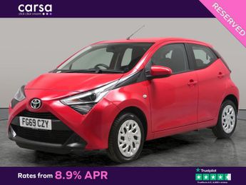 Toyota AYGO 1.0 VVT-i x-play (71 ps) - BLUETOOTH - CRUISE CONTROL - CLIMATE 