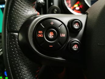 Mini Countryman 2.0 Cooper SD Steptronic ALL4 (190 ps) - HUD - AUTO PARK - LED