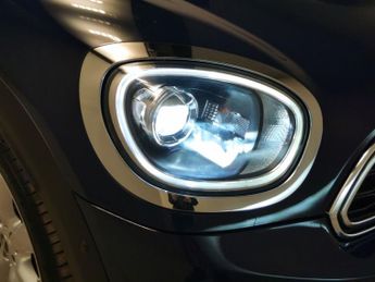 Mini Countryman 2.0 Cooper SD Steptronic ALL4 (190 ps) - HUD - AUTO PARK - LED